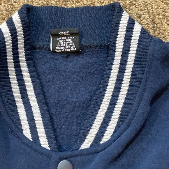 Men’s RING OF FIRE 💯 Polyester Navy Blue Varsity Jacket Sweater Size XL - Picture 4 of 6
